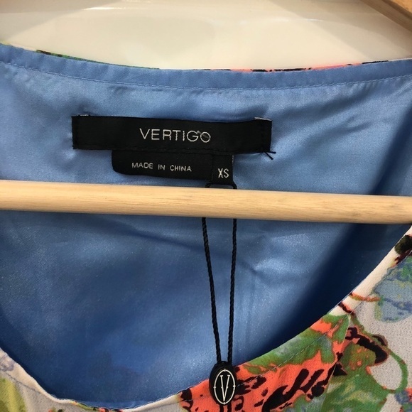 VERTIGO Chiffon Printed Short Sleeve Dress - Picture 7 of 13